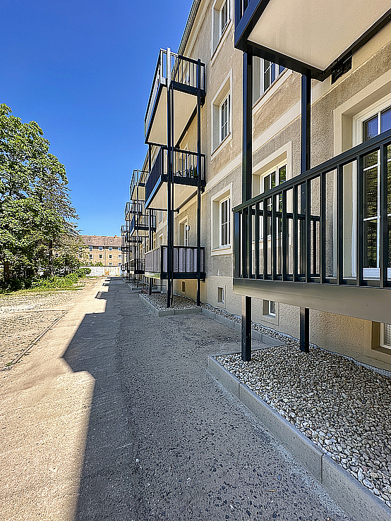 Sanierungsprojekt Biethe: Frisch sanierte Wohnungen mit großen Balkonen in Dessau-Roßlau