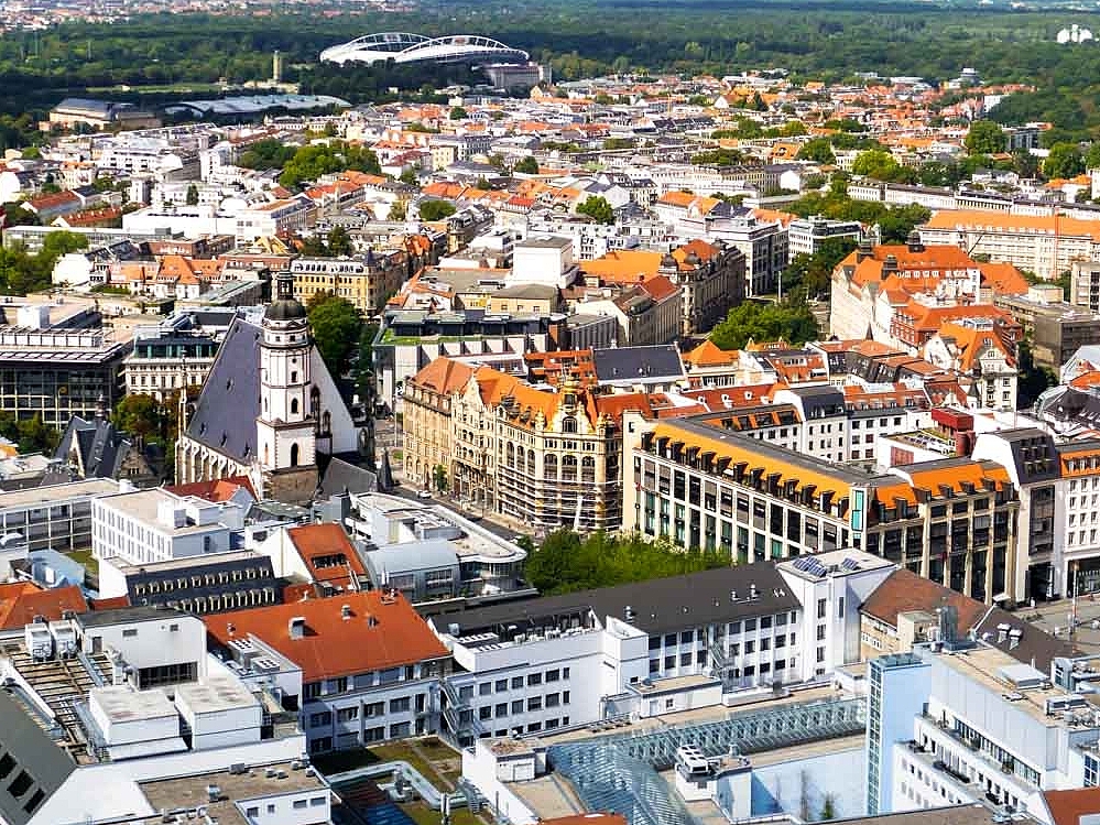 Blick auf Dächer der Leipziger Innenstadt in Leipzig