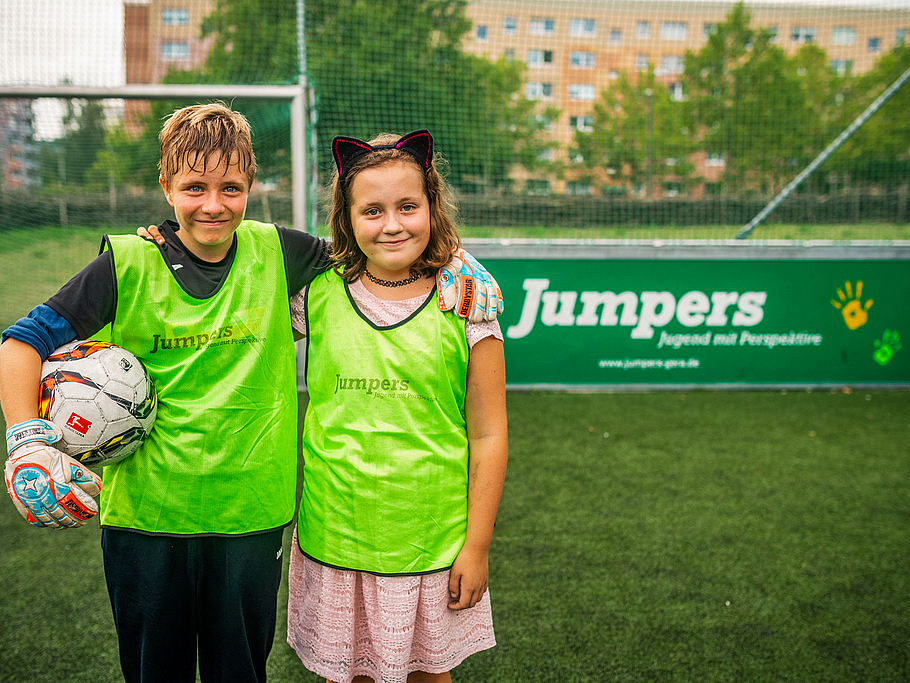 Bei den Jumpers in Gera-Lusan treffen sich Kinder und Jugendliche für Hausaufgaben und gemeinsame Freizeitgestaltung.