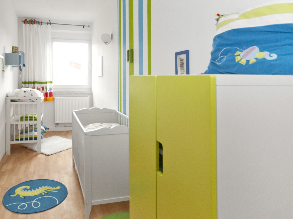 Kinderzimmer kann man mit ein paar Tipps hell, fröhlich und praktisch einrichten. Foto: enders marketing