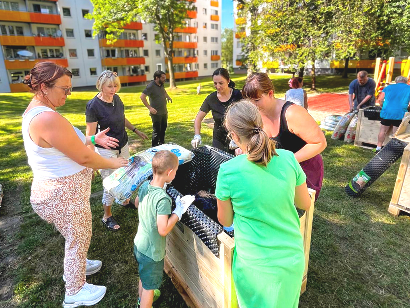 Hochbbeetbepflanzung beim Start mit der Ackerpause in Chemnitz-Kappel